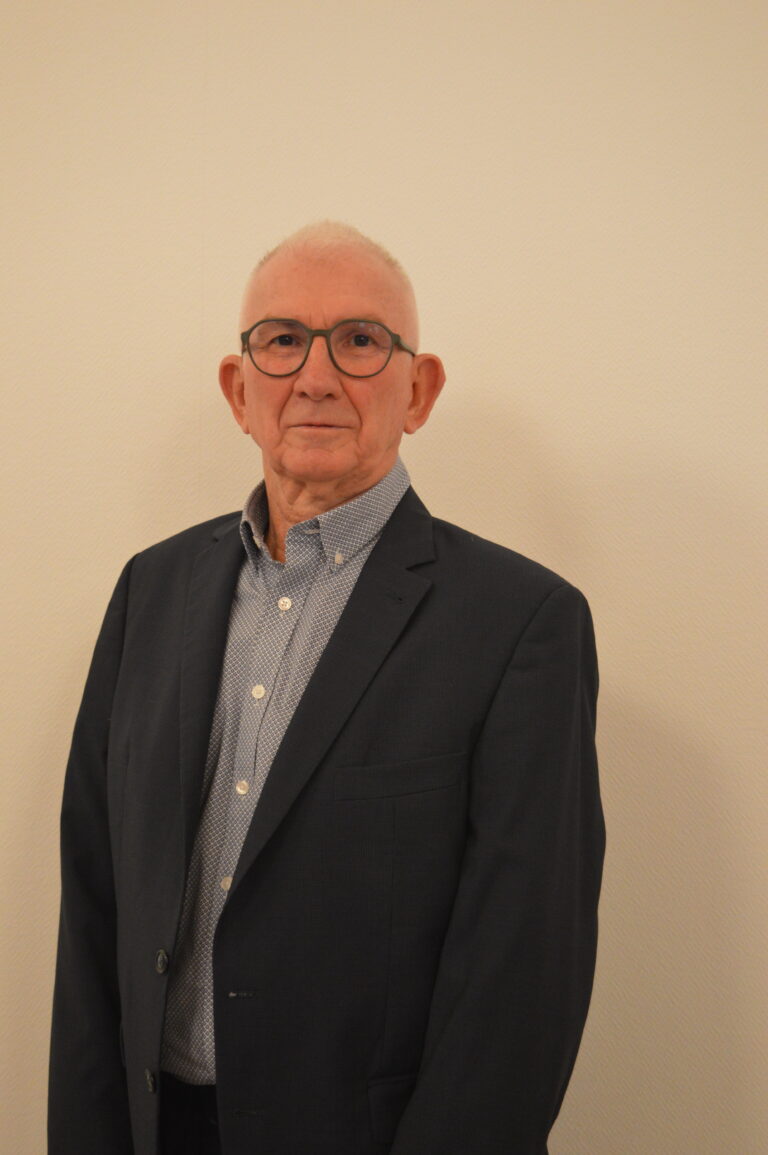 Bernard MANGEARD